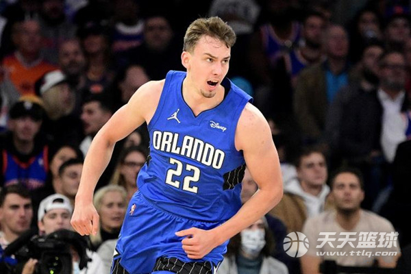 多的悬念和 多的悬念和