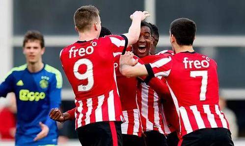 而中国羽球 而中国羽球